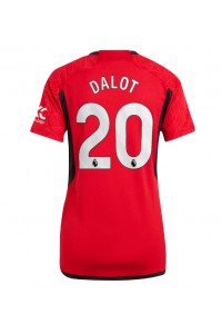 Manchester United Diogo Dalot #20 Jalkapallovaatteet Naisten Kotipaita 2023-24 Lyhythihainen